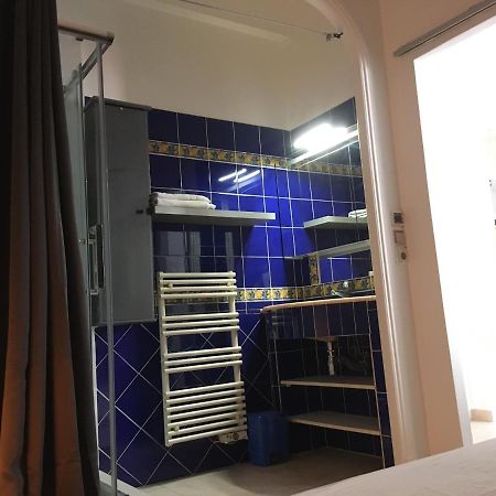 Pres De La Plage Ensoleille Apartment Juan-les-Pins Bagian luar foto