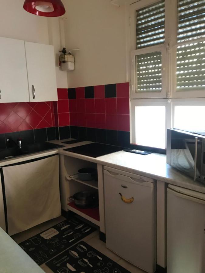 Pres De La Plage Ensoleille Apartment Juan-les-Pins Bagian luar foto